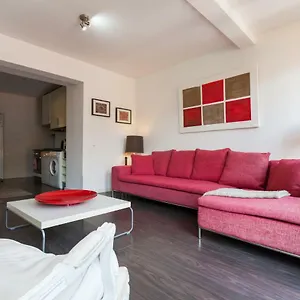 feels-like-home-principe-real-design-flat.hotels-lisbon-portugal.com/