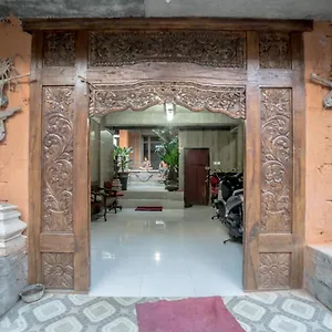 jaga-roni-house.ubudhotelsnow.com/
